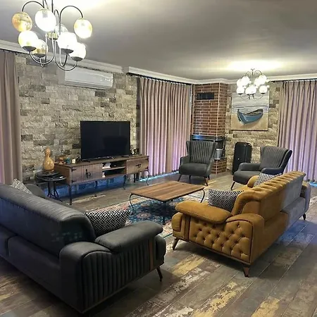 Goele, Plaja, Merkeze Yakin Villa *